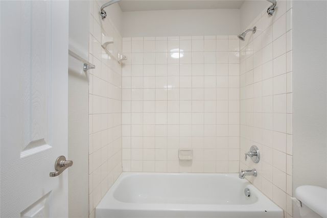 1733 White Cap Court, Desoto, TX 75115