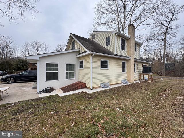 64 PENN RD, Collegeville, PA 19426