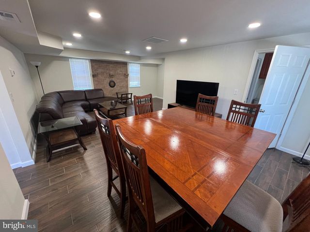 64 PENN RD, Collegeville, PA 19426