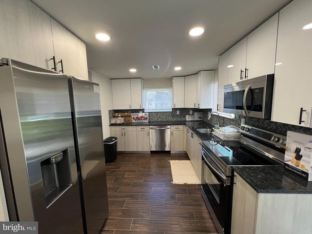 64 PENN RD, Collegeville, PA 19426
