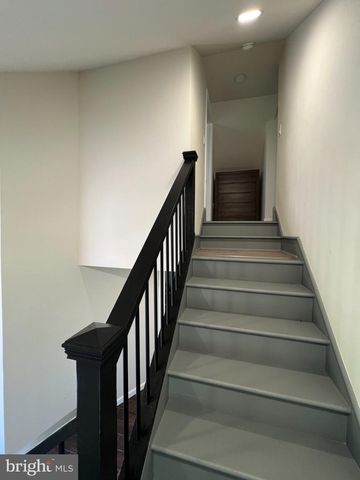 64 PENN RD, Collegeville, PA 19426