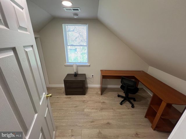 64 PENN RD, Collegeville, PA 19426