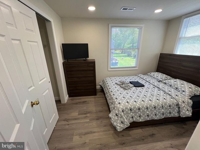 64 PENN RD, Collegeville, PA 19426