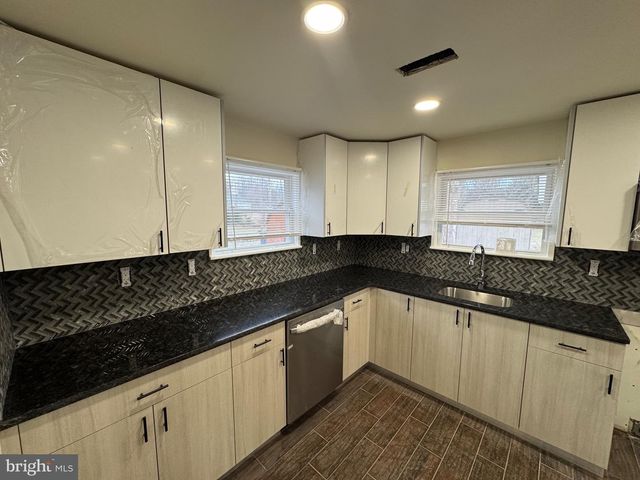 64 PENN RD, Collegeville, PA 19426