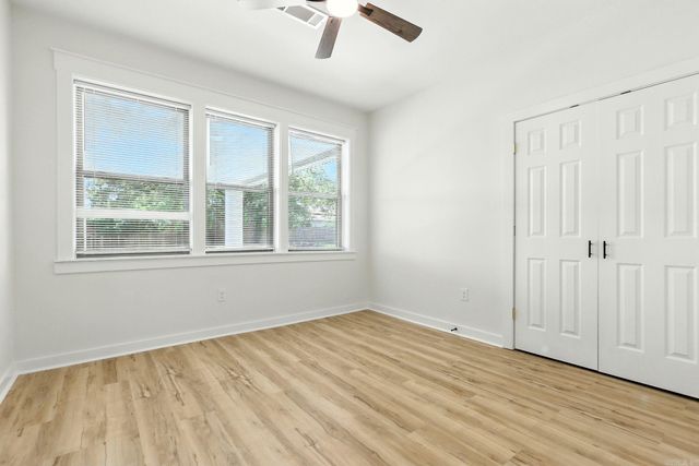 1300 E Maryland Avenue, Sherwood, AR 72120