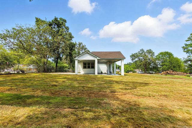 1300 E Maryland Avenue, Sherwood, AR 72120