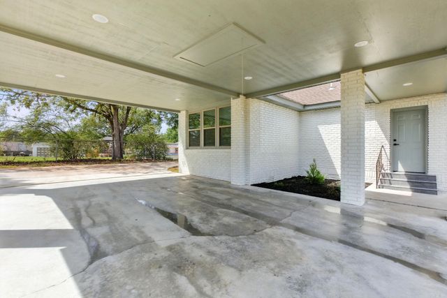 1300 E Maryland Avenue, Sherwood, AR 72120