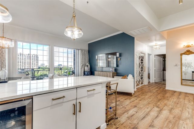 3225 Turtle Creek 719, Dallas, TX 75219