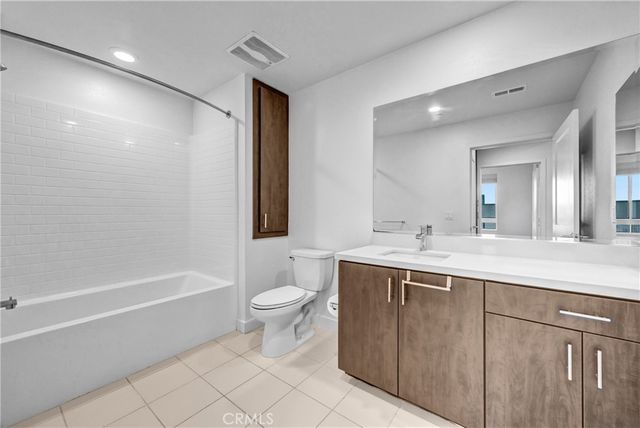 1502 Nolita, Irvine, CA 92612