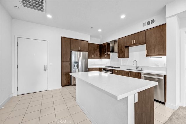 1502 Nolita, Irvine, CA 92612