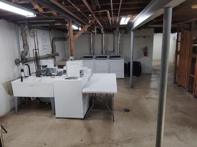 16 N Garfield Street 2A, Lombard, IL 60148