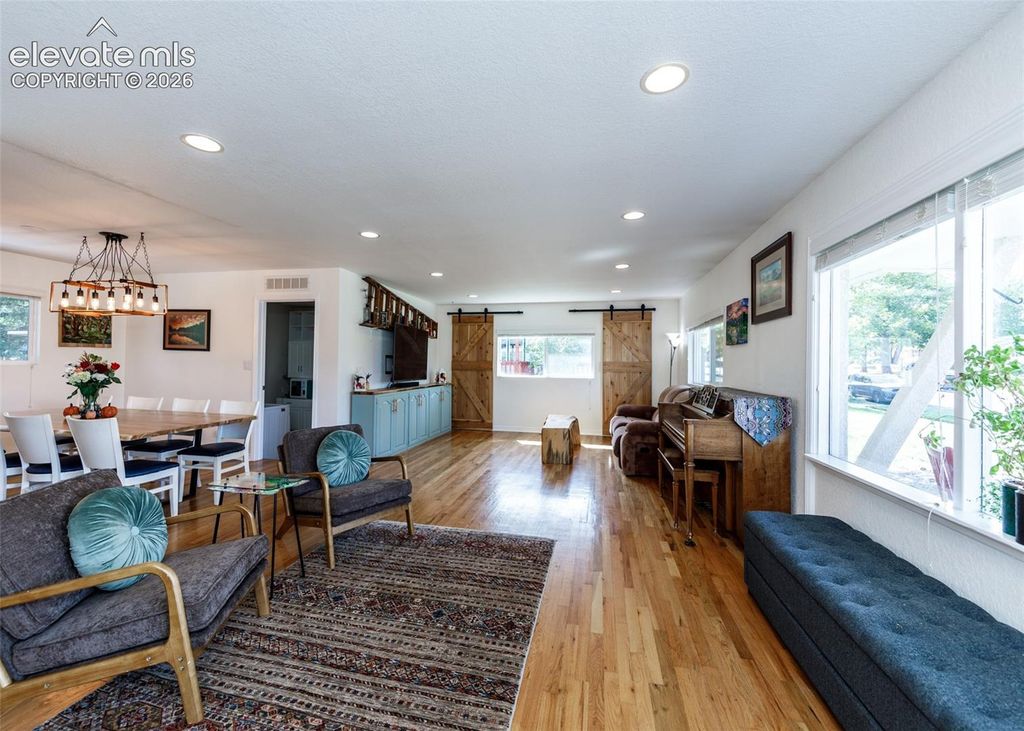 1623 Holmes Drive, Colorado Springs, CO 80909 — photo 5