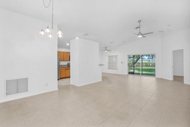 5329 Toscana Trail, Boynton Beach, FL 33437
