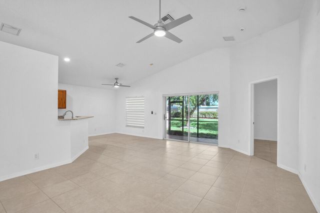 5329 Toscana Trail, Boynton Beach, FL 33437