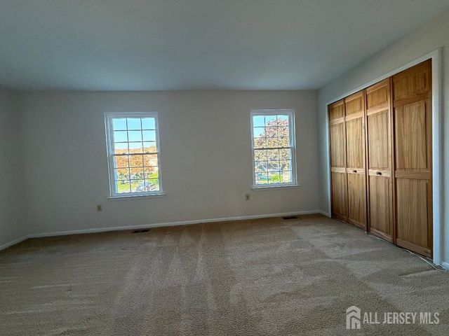 26 Cosgrove Court, East Brunswick, NJ 08816