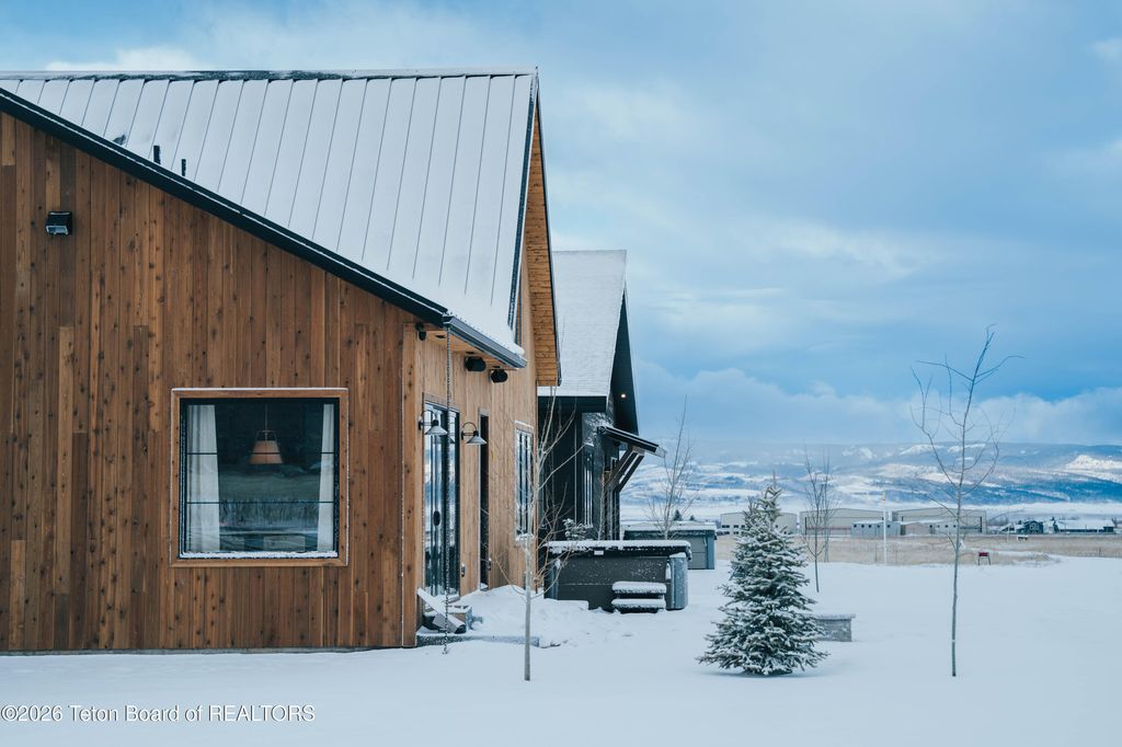 1030 IROQUOIS Avenue, Driggs, ID 83422 photo 42