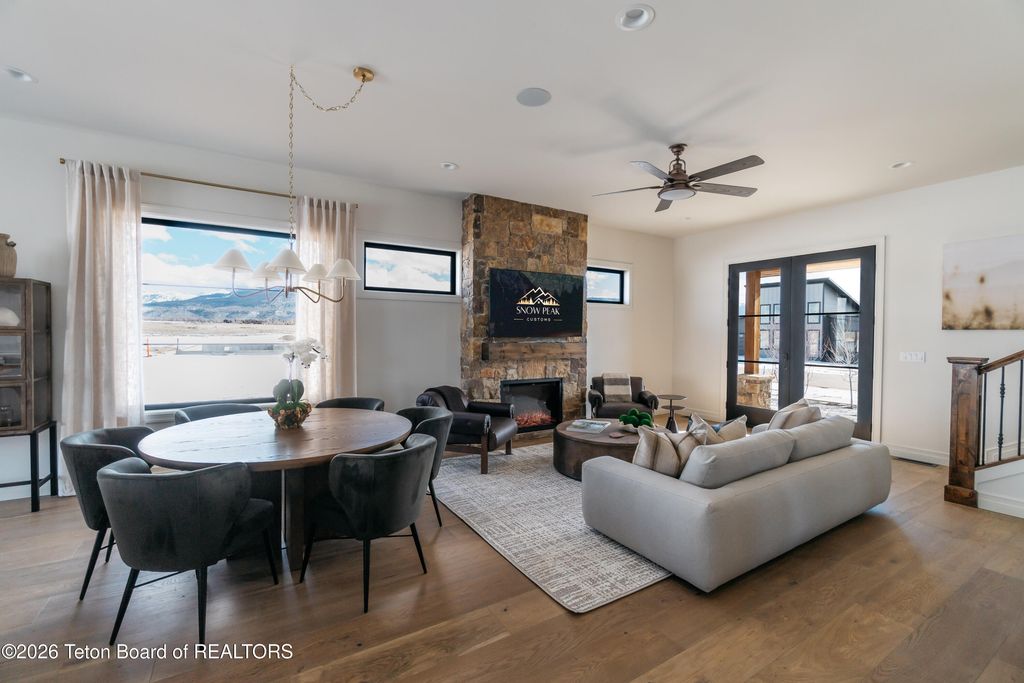 1030 IROQUOIS Avenue, Driggs, ID 83422 photo 7