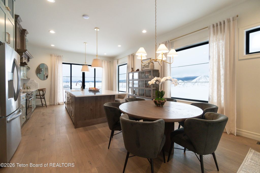 1030 IROQUOIS Avenue, Driggs, ID 83422 photo 9