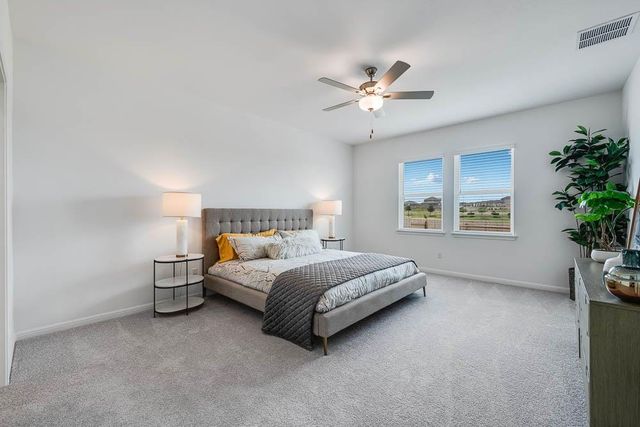 200 Childress ST, Hutto, TX 78634