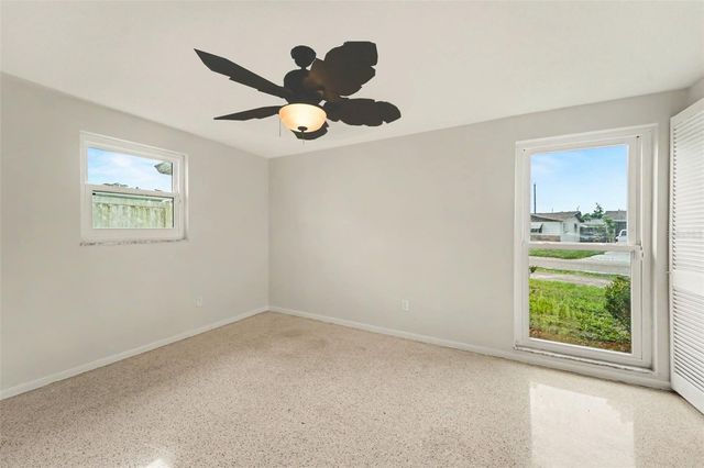 3536 KIMBERLY OAKS DRIVE, Holiday, FL 34691
