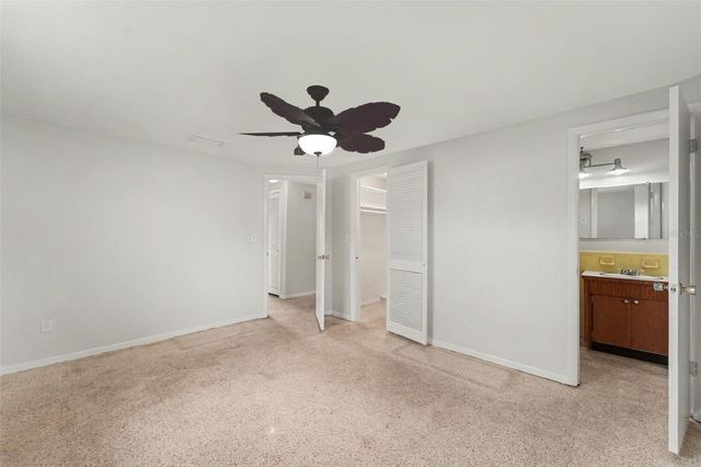 3536 KIMBERLY OAKS DRIVE, Holiday, FL 34691