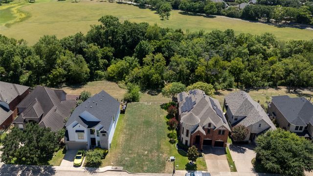 916 Saint George Place, Desoto, TX 75115