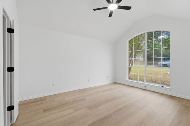 8260 Edgewater Drive, Frisco, TX 75034