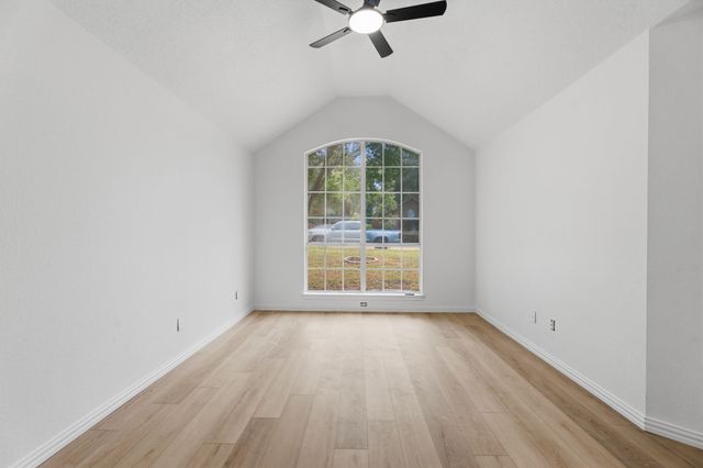 8260 Edgewater Drive, Frisco, TX 75034