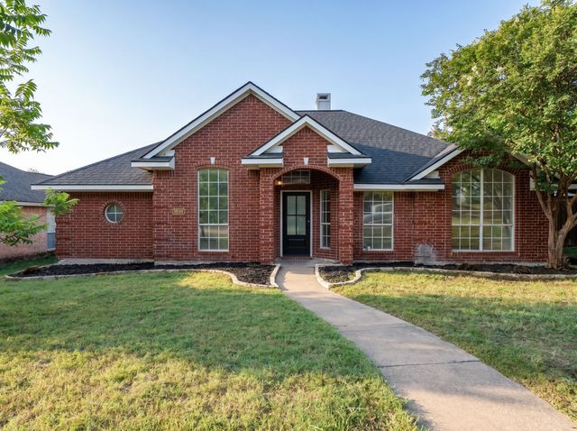 8260 Edgewater Drive, Frisco, TX 75034