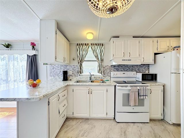 3333 26TH AVENUE E 1222, Bradenton, FL 34208