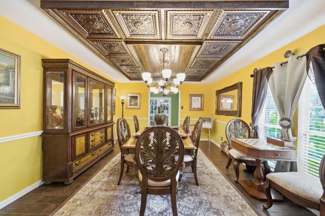 11706 Idlebrook Drive, Houston, TX 77070