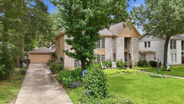 11706 Idlebrook Drive, Houston, TX 77070