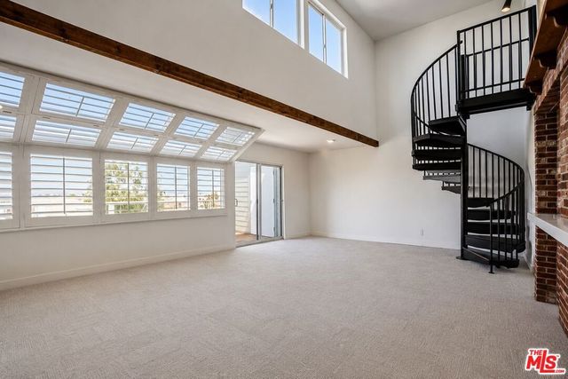 220 The Village 304, Redondo Beach, CA 90277