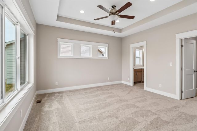 45 NW Alderleaf Drive, Waukee, IA 50263