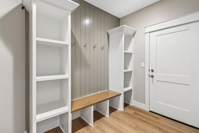 45 NW Alderleaf Drive, Waukee, IA 50263