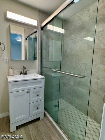 829 107th AVE N Unit 1, Naples, FL 34108