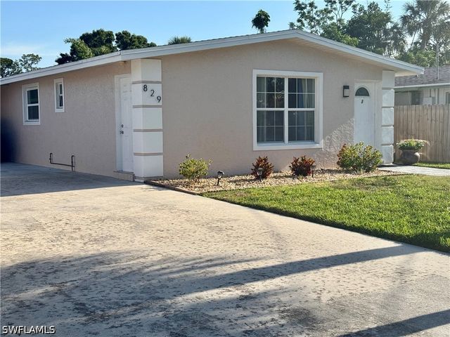 829 107th AVE N Unit 1, Naples, FL 34108