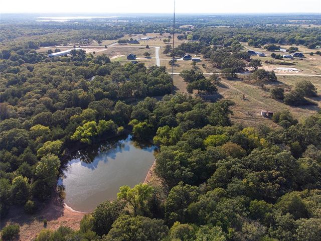 870226 Red Stone Circle, Chandler, OK 74834
