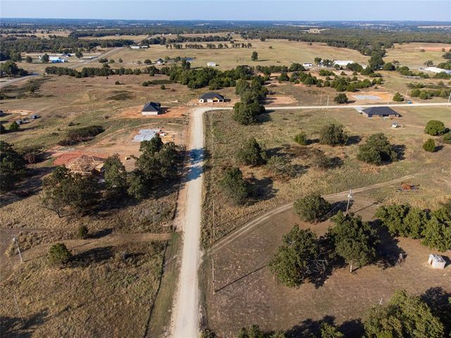 870226 Red Stone Circle, Chandler, OK 74834