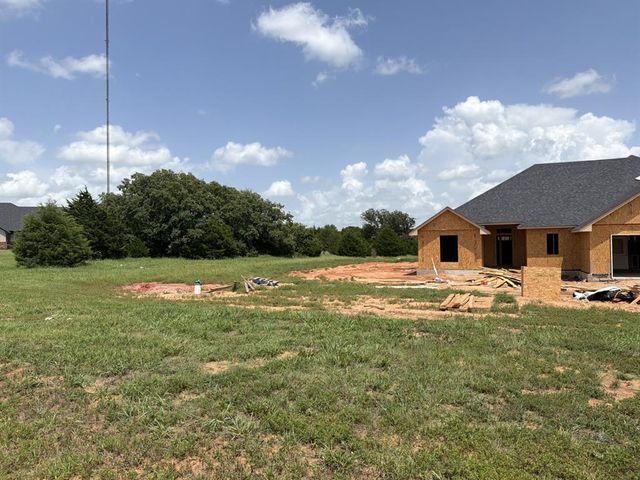 870226 Red Stone Circle, Chandler, OK 74834