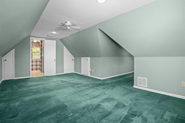 232 Eastwood Drive, Milam, TX 75959