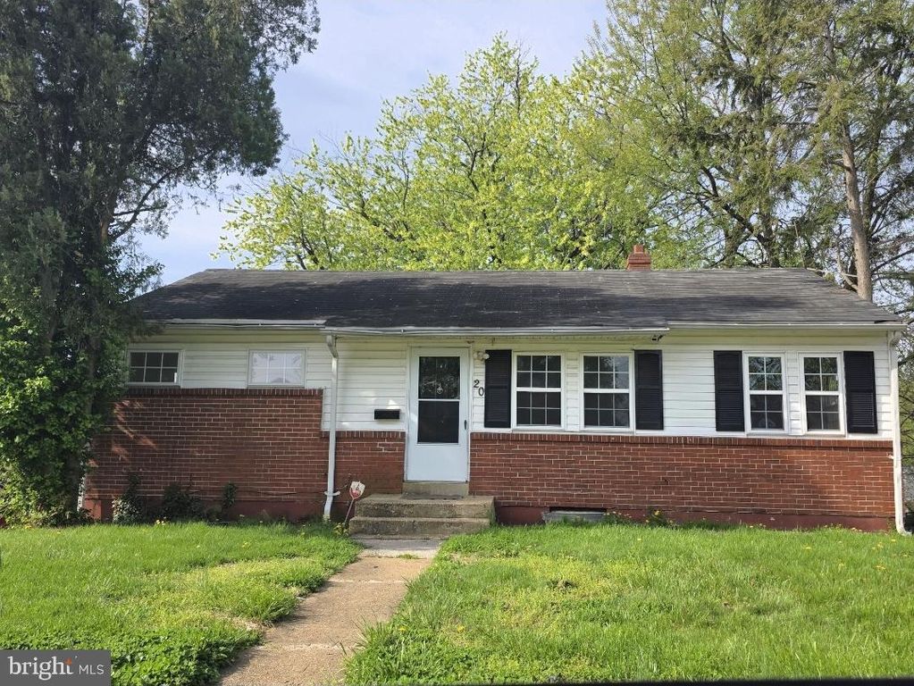 20 CHESTERFIELD DR, New Castle, DE 19720