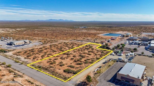 8851 Trigg Lp, Las Cruces, NM 88007