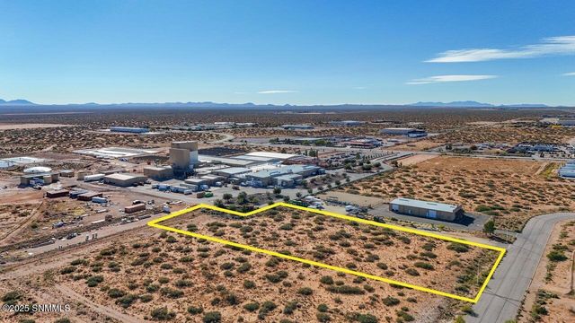 8851 Trigg Lp, Las Cruces, NM 88007