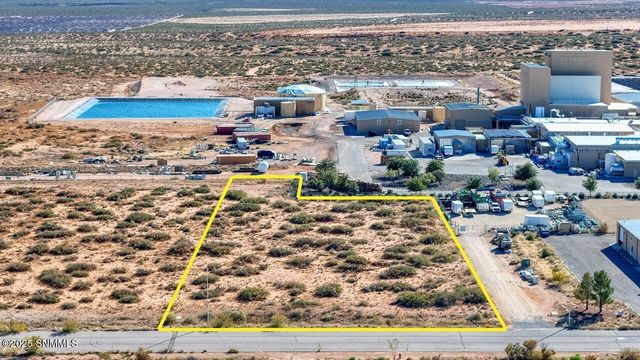 8851 Trigg Lp, Las Cruces, NM 88007