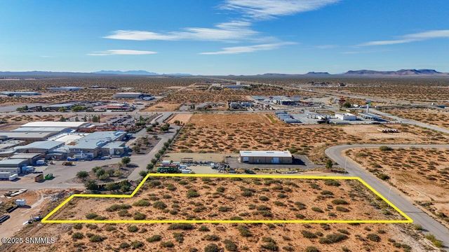 8851 Trigg Lp, Las Cruces, NM 88007