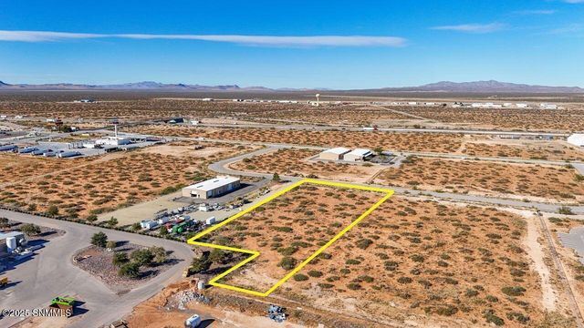8851 Trigg Lp, Las Cruces, NM 88007