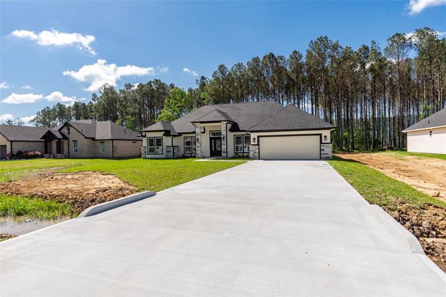 159 Road 6613, Dayton, TX 77535