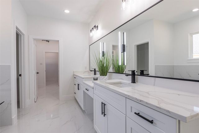 159 Road 6613, Dayton, TX 77535