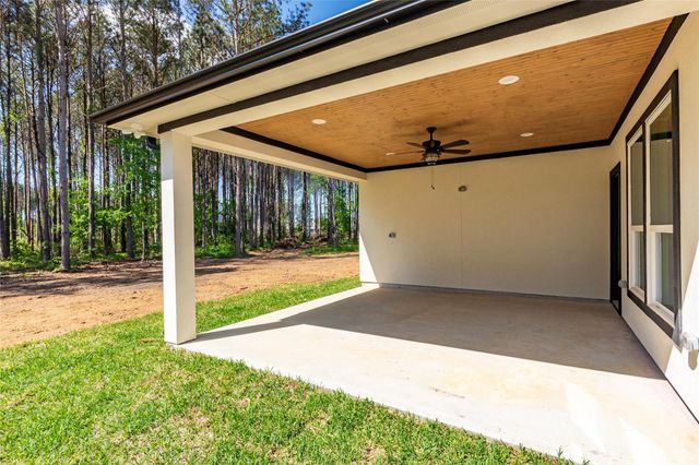 159 Road 6613, Dayton, TX 77535